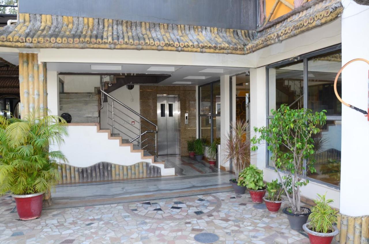 Crytsal Residency Hotel Ranchi Eksteriør billede