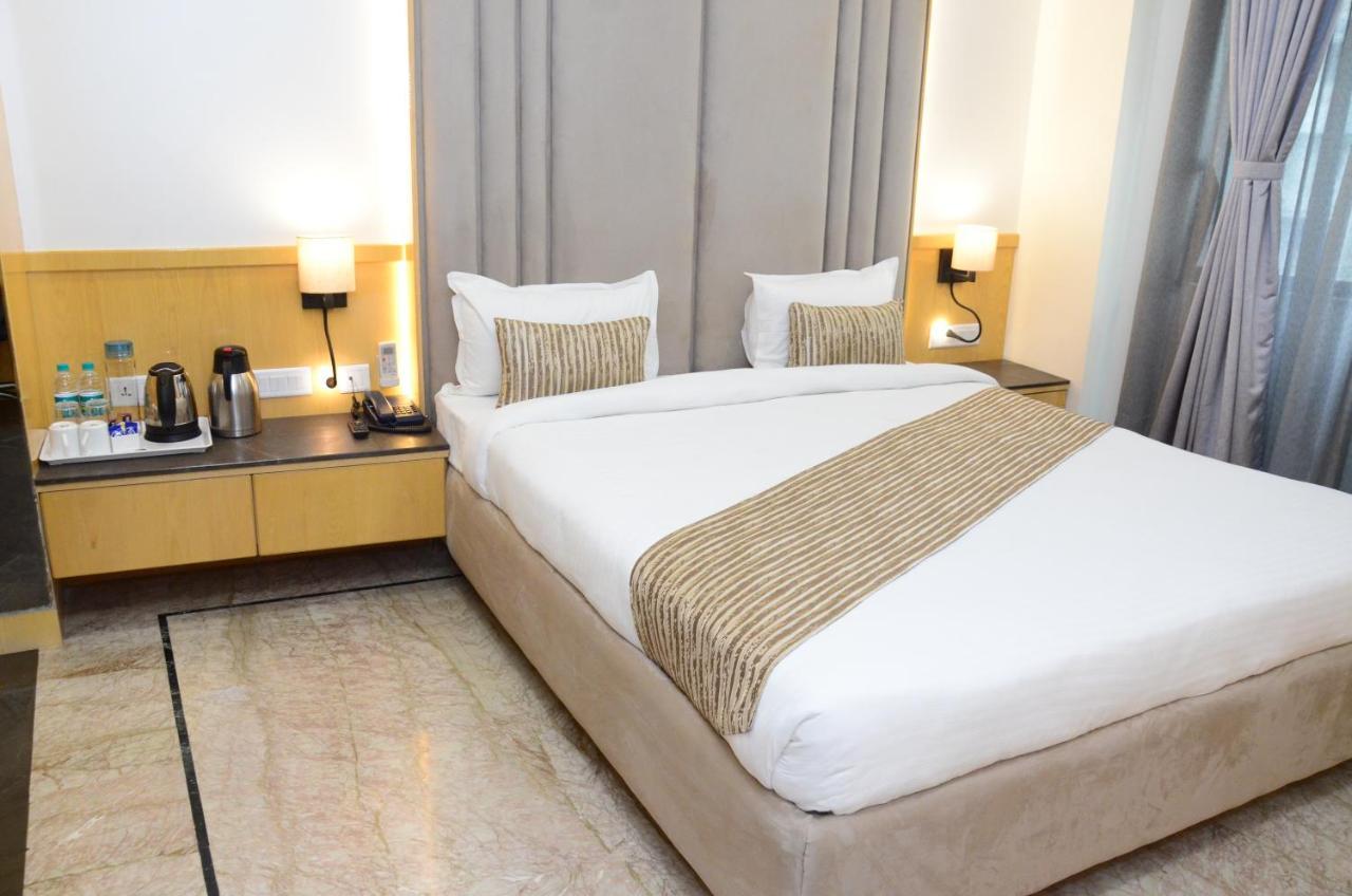 Crytsal Residency Hotel Ranchi Eksteriør billede